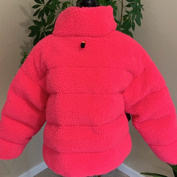 Nike Winter Coat - Picture 4 of 9
